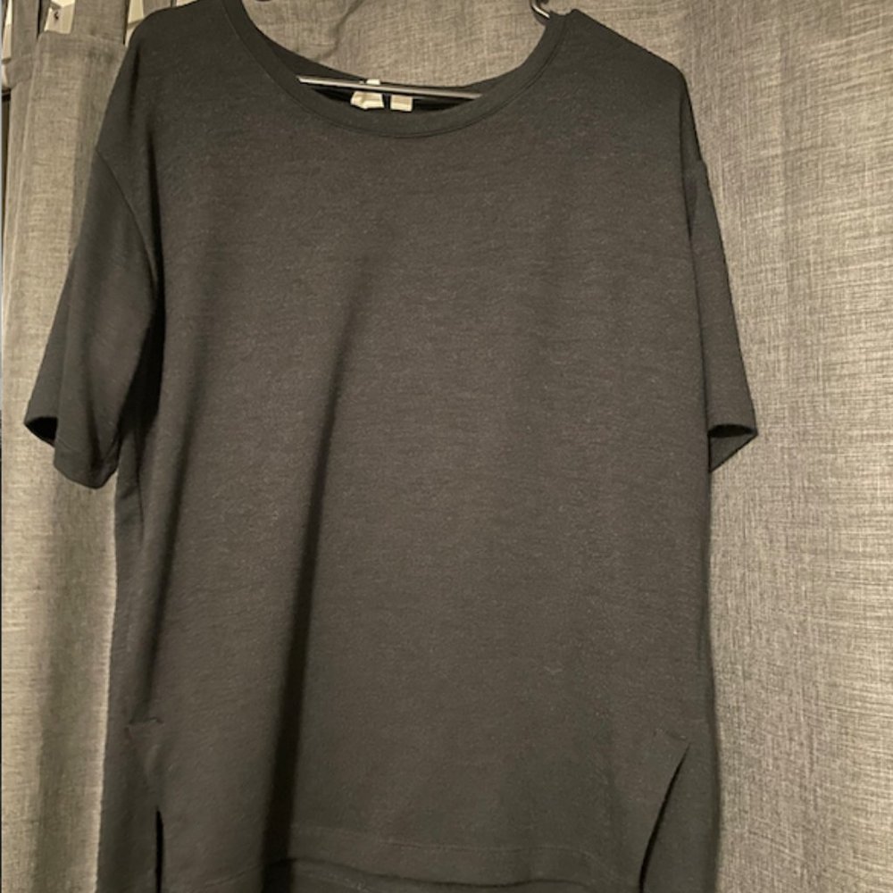 Black Soft Shop T-shirt